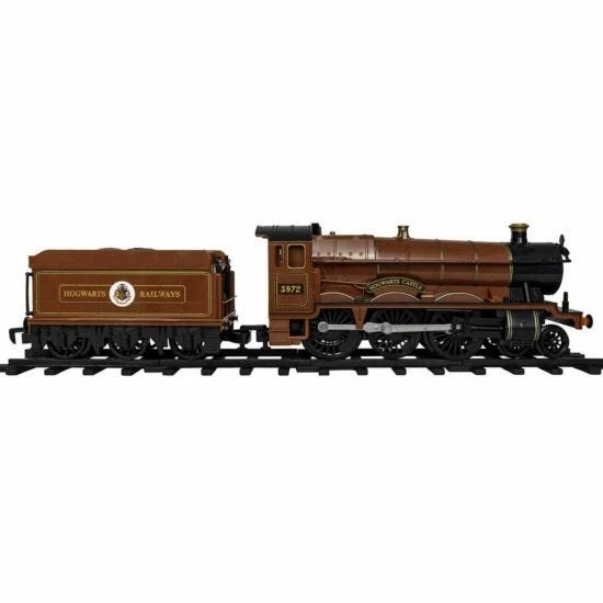 Lionel Trains Hogwarts Express Train Set 28 Piece - Image 5