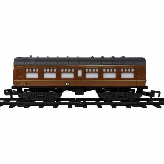 Lionel Trains Hogwarts Express Train Set 28 Piece - Image 6