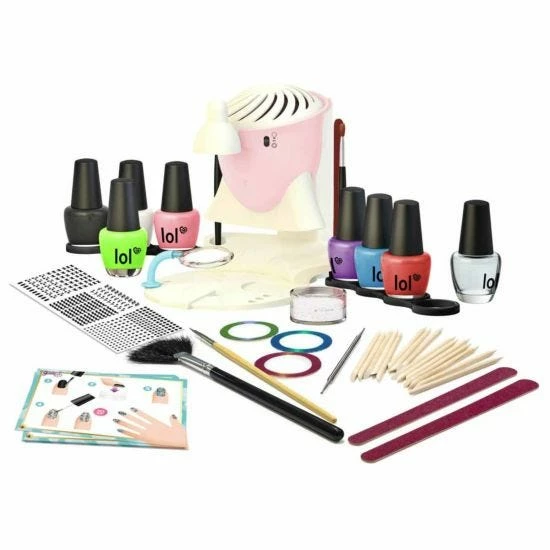 Buki Professional Nail Art Studio - Image 4